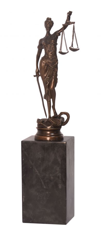 Малая скульптура Правосудия - Фемиды из бронзы 2