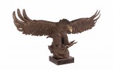 Роскошная большая бронзовая статуя орла
