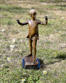 Бронзовая статуя мальчика Питера Пэна