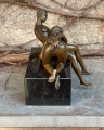 Эротическая бронзовая статуэтка обнаженной пары - оральный секс