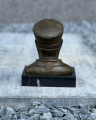 Статуэтка Чумного Доктора в стиле стимпанк из бронзы и мрамора