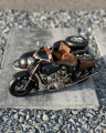 Металлическая модель мотоцикла с коляской