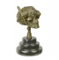 Статуэтка черепа в стиле стимпанк из бронзы и мрамора