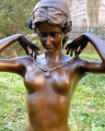 Эротическая бронзовая статуэтка обнаженной женщины с ожерельем