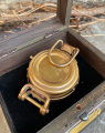 Латунный компас в деревянной коробке 2
