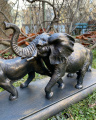 Статуя Животных - Большая пятерка из полирезина