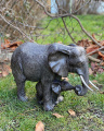 Cтатуэтка - Слониха со слонёнком 1