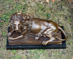 Большая роскошная бронзовая статуя льва